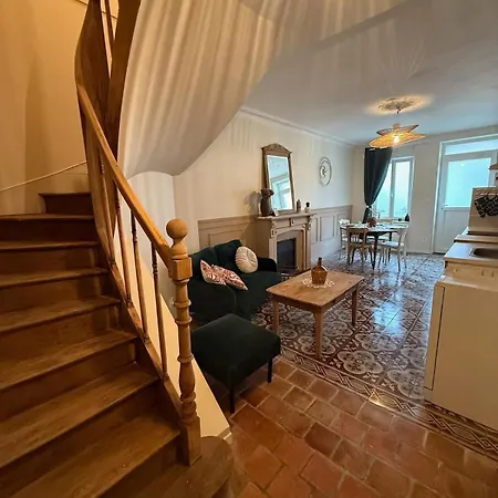 L Entre Deux Epoques 아파트 *