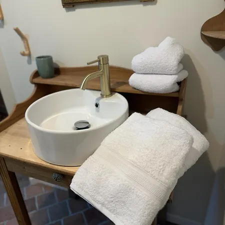 L Entre Deux Epoques