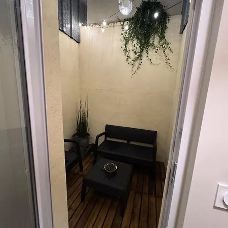 L Entre Deux Epoques