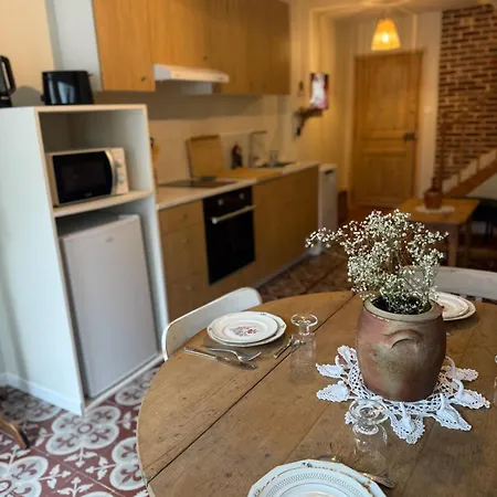 L Entre Deux Epoques