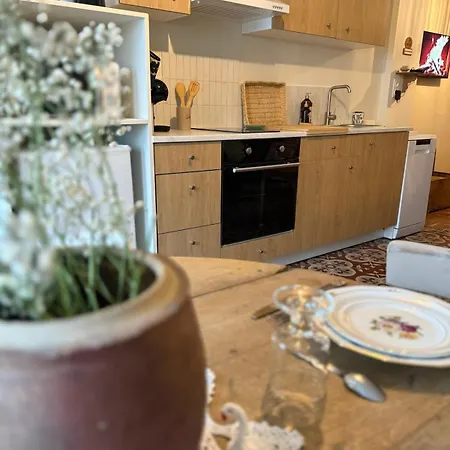 아파트 L Entre Deux Epoques *