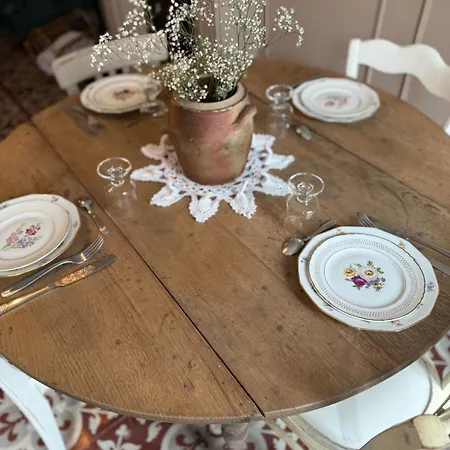 아파트 L Entre Deux Epoques Pre-en-Pail-Saint-Samson