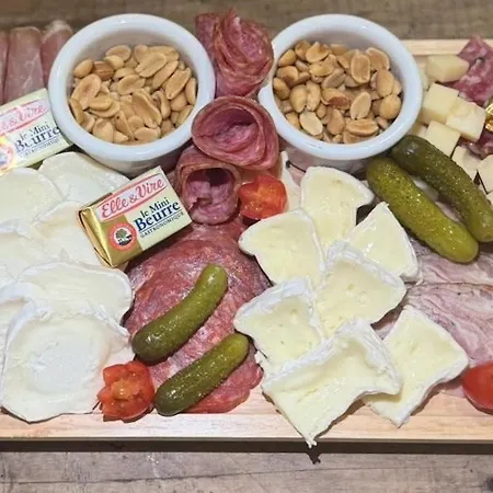 아파트 L Entre Deux Epoques *