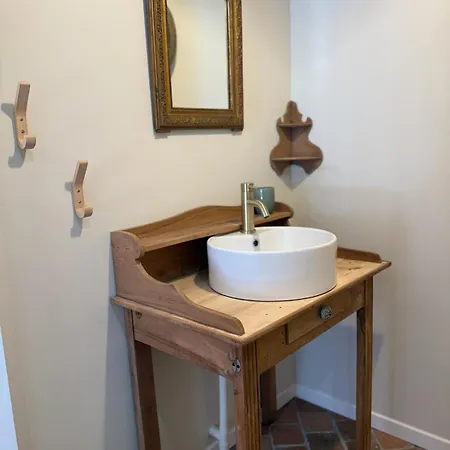 아파트 L Entre Deux Epoques *