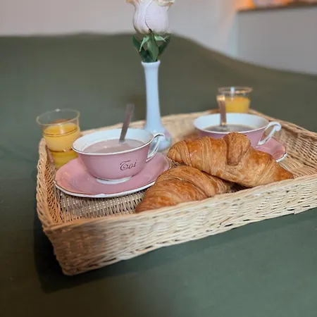 L Entre Deux Epoques 아파트 *