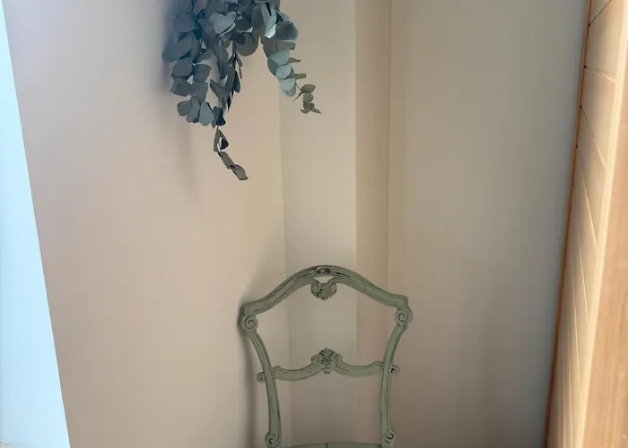 L Entre Deux Epoques * Pre-en-Pail-Saint-Samson