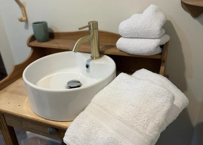 L Entre Deux Epoques