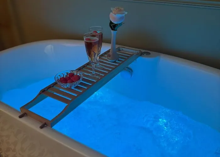 L Entre Deux Epoques Pre-en-Pail-Saint-Samson