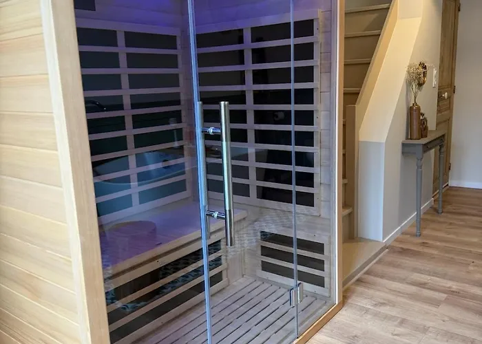 L Entre Deux Epoques * Pre-en-Pail-Saint-Samson