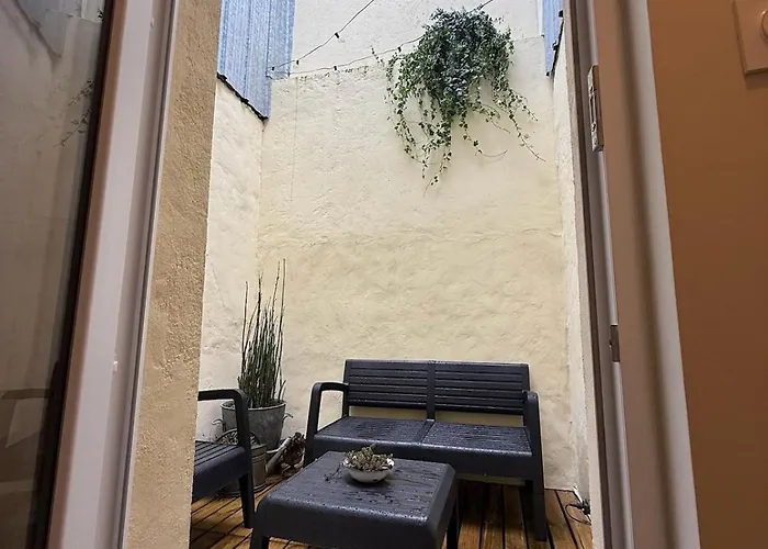 L Entre Deux Epoques Pre-en-Pail-Saint-Samson